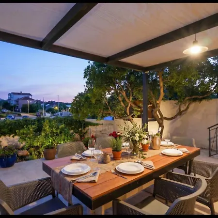 Heritage Stonehouse Mala Kuca Od