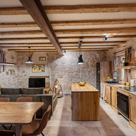 Mala Kuca Od Apartment