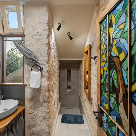 Apartment Mala Kuca Od Ugljan
